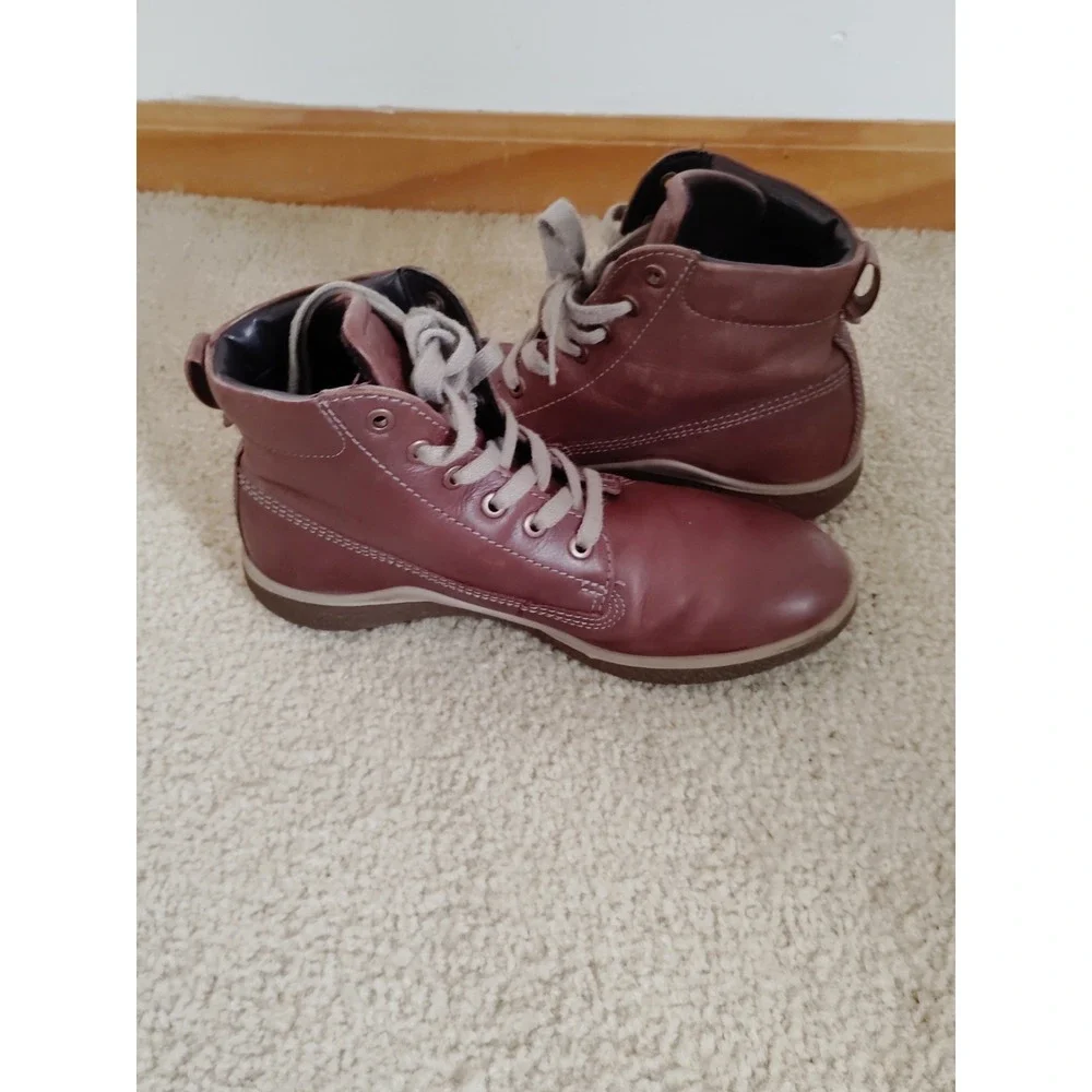 ECCO Track 6 Brown Leather Ankle Boots Lace‑Up‎ Comfort Women 6.5 / 37 Preppy